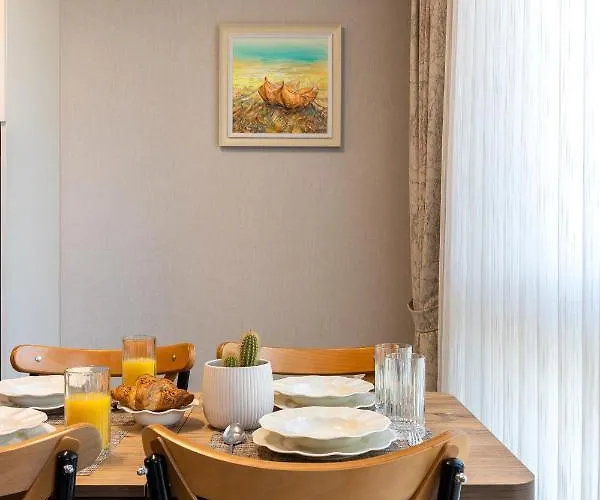 Appartement Helena A *