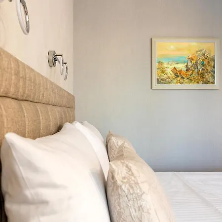 Appartement Helena A St Constantin et Helena