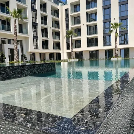 Helena A * セインツ・コンスタンティン＆ヘレナ